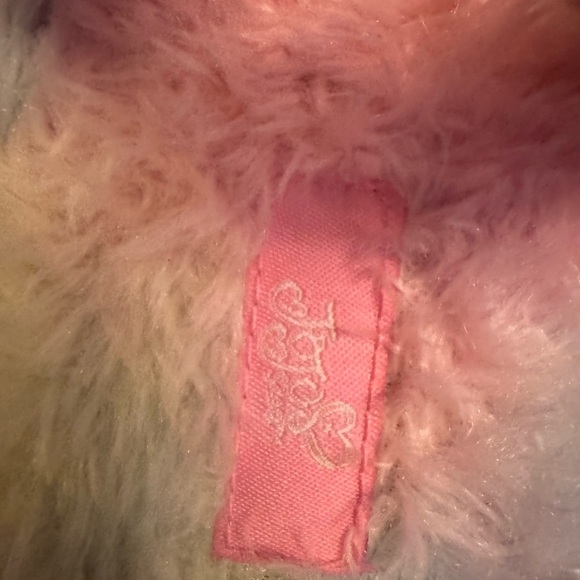 New• JoJo Siwa Tie Dye Big Bow Slide Fuzzy Girls Slippers: 3 - Picture 4 of 6